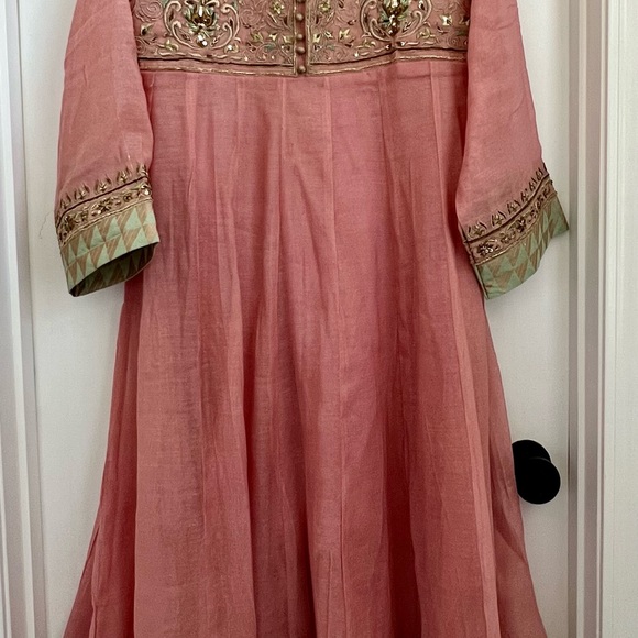 Pakistani branded Peshwas 3 piece - Picture 6 of 12